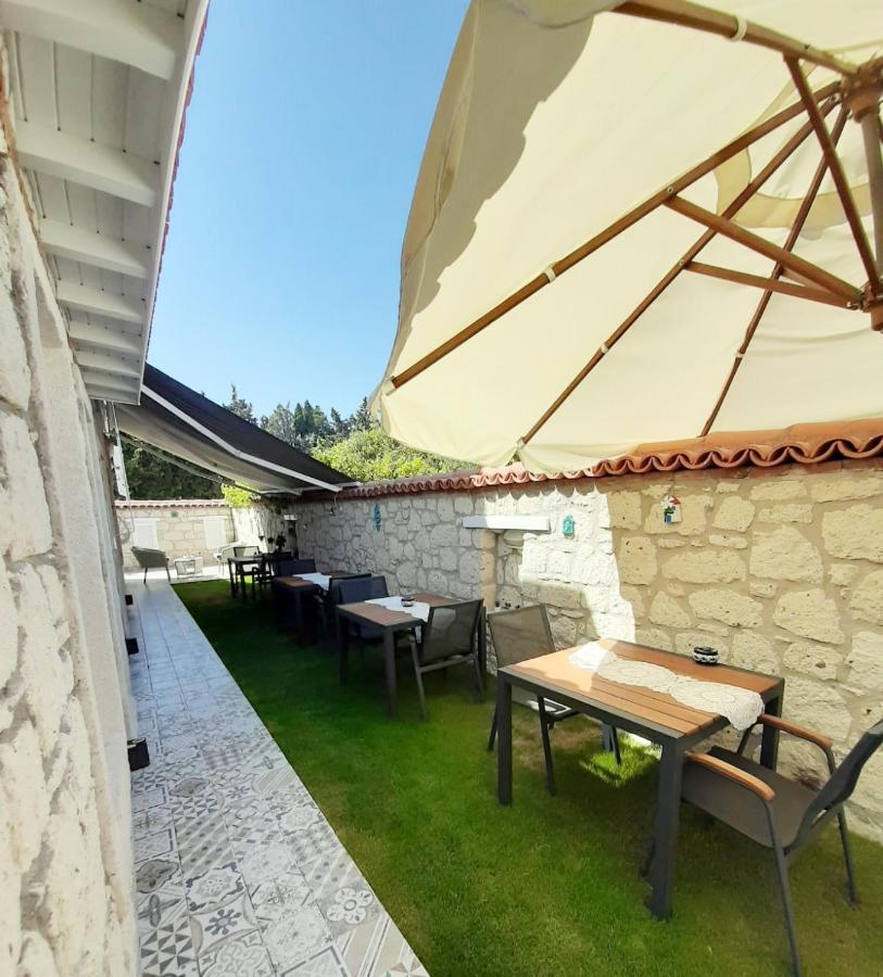 Fatma Hanım Konağı Alaçatı Otel *